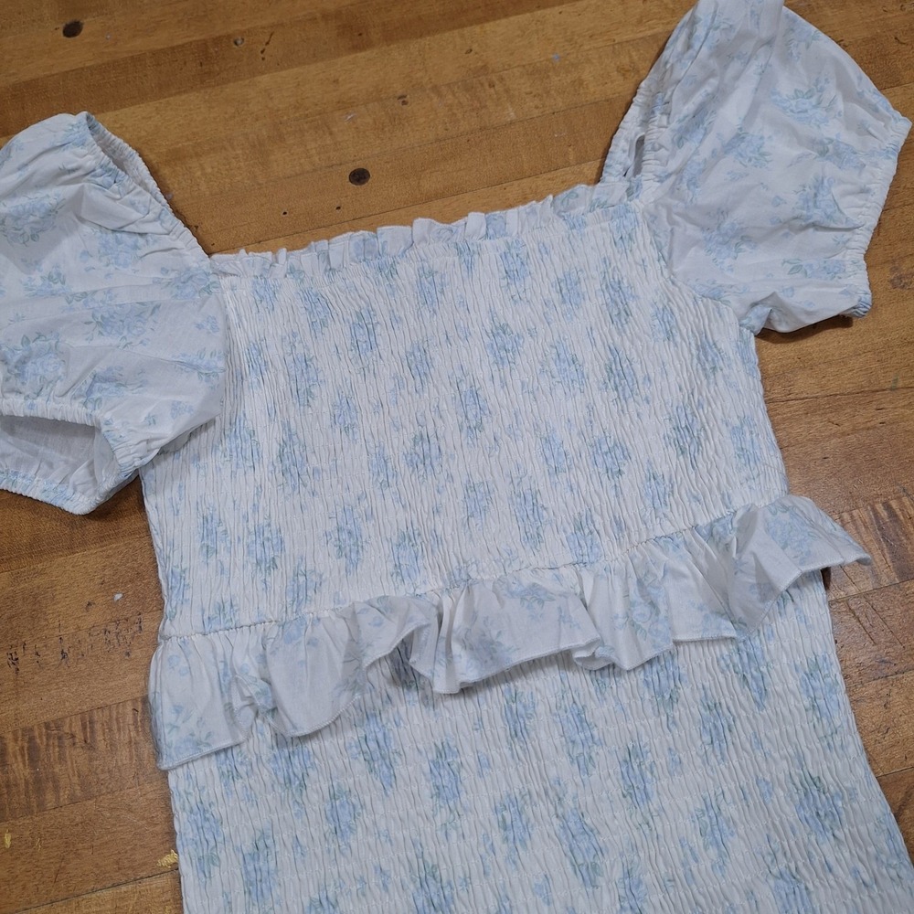 MABLE Smocked Maxi Dress Sz M Blue White Floral Puff Sleeve Ruffle Cottagecore‎